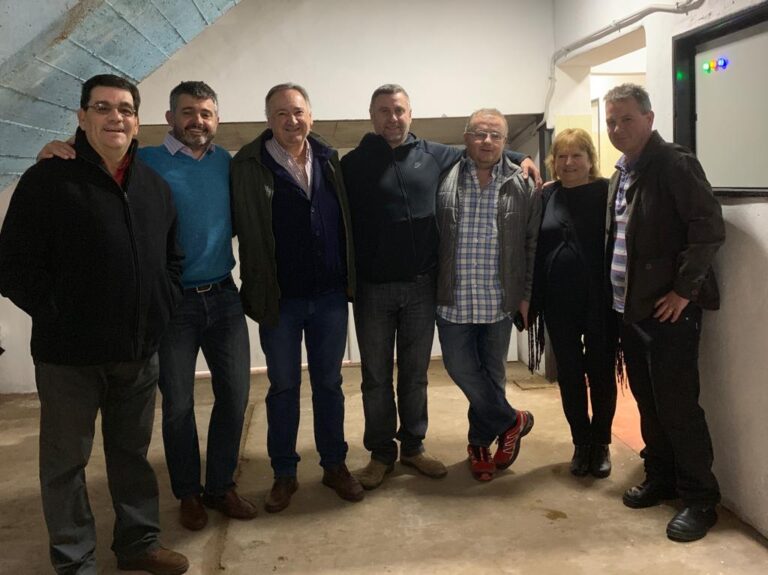Inauguración cancha de paleta ex presidente Carlos Bustillos con miembros de CD