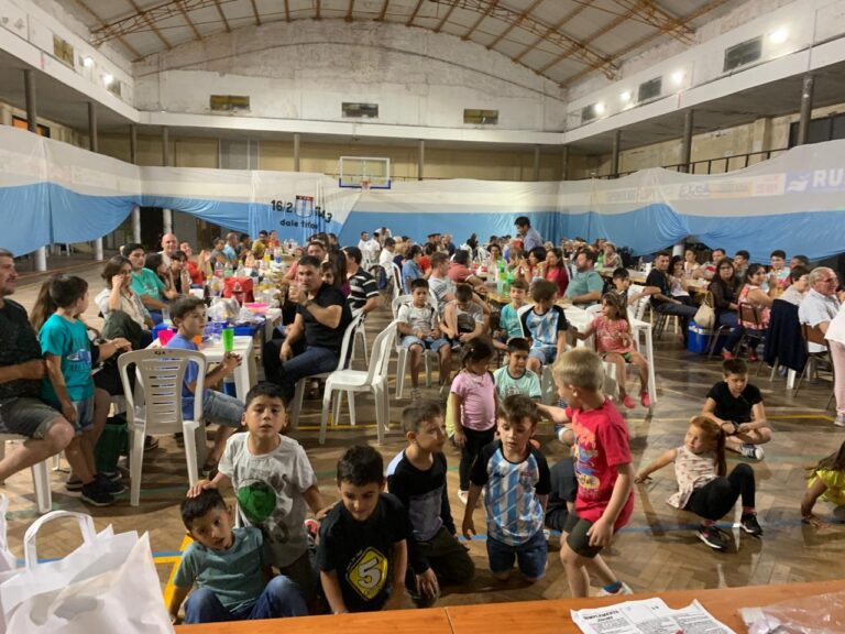 Fiesta de los deportes 2019, sorteos, regalos y menciones